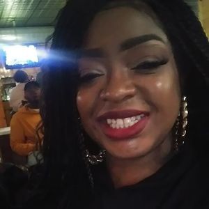 Meet your Posher, Latisha